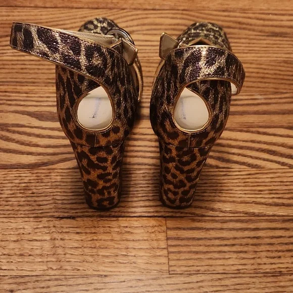 Kate Spade Metalic Copper Animal Print Block Heel Shoes NEW 9.5 - Picture 8 of 12